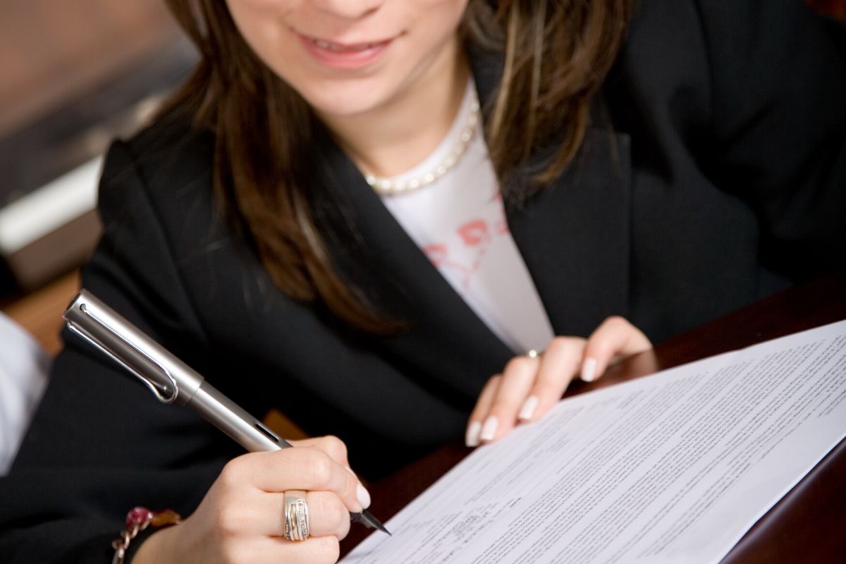 A defendant writing a letter to a judge