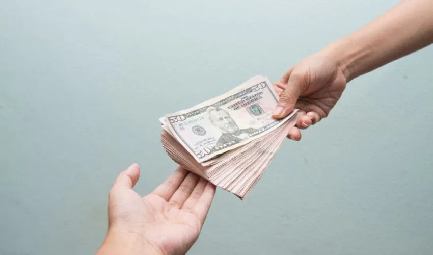 A person receiving money from an inmate.