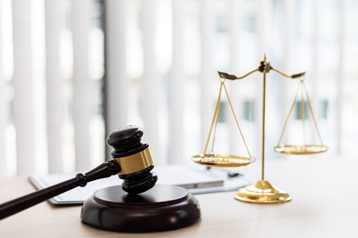 A photo of a gavel and the scales of justice